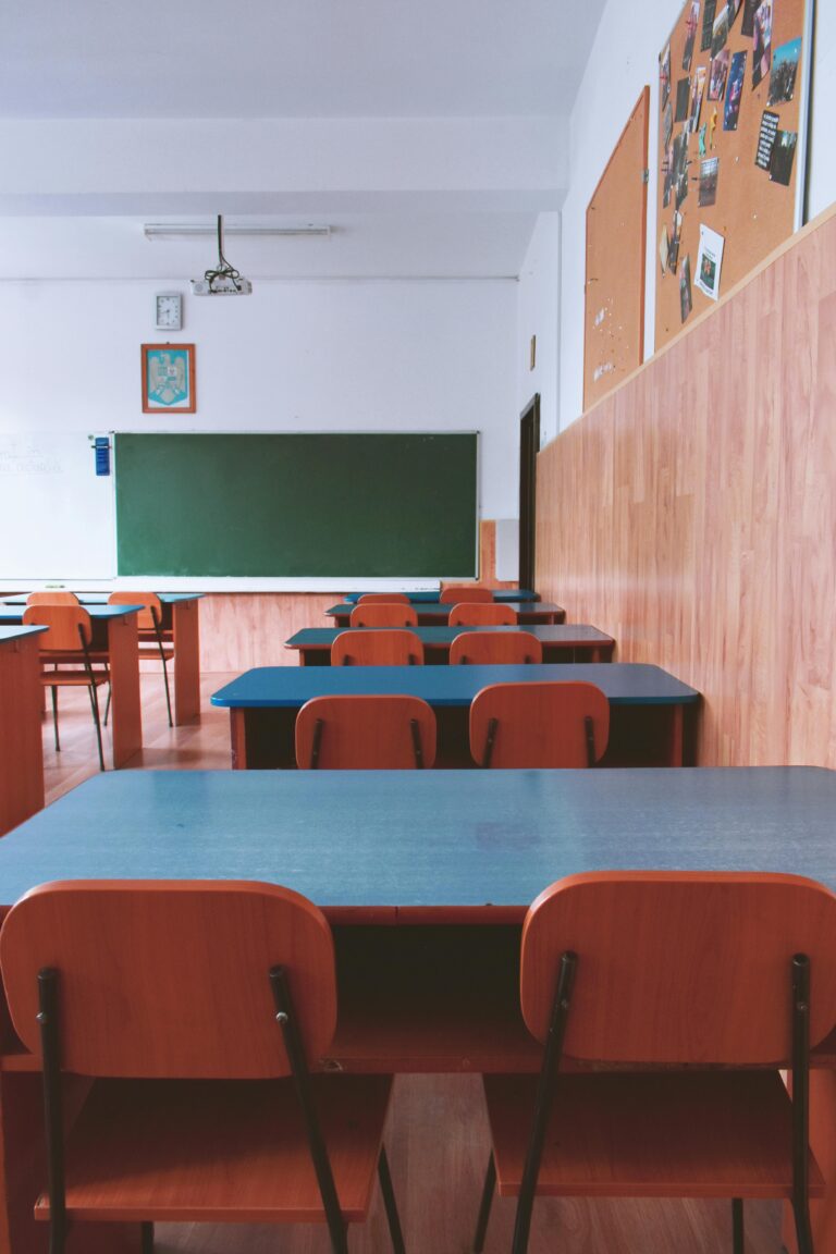 Sud, a rischio il 65% degli edifici scolastici. Patto costituzionale tradito